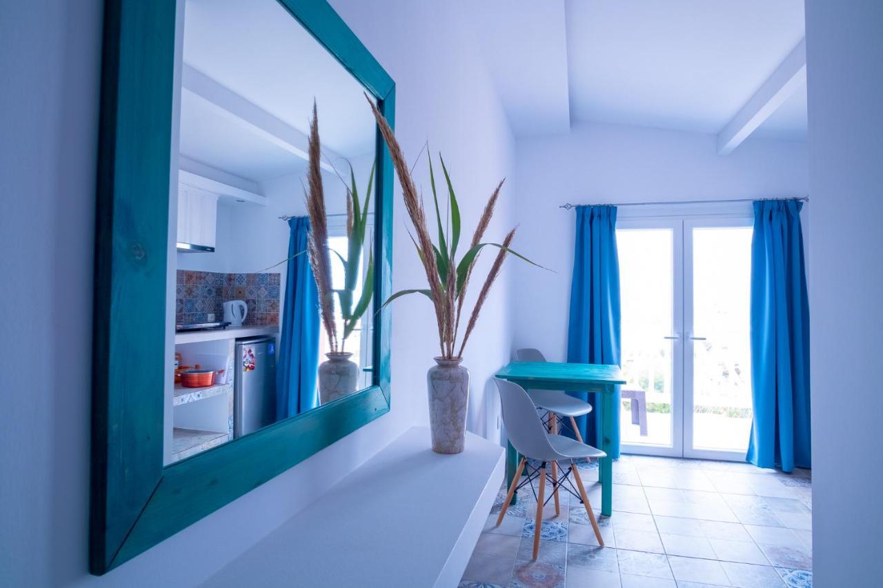 Ferienwohnung Ta Kymata Karpathos Afiartis Exterior foto